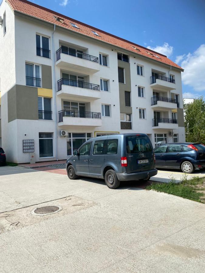 Luxury Apartment Satu Mare Exterior foto